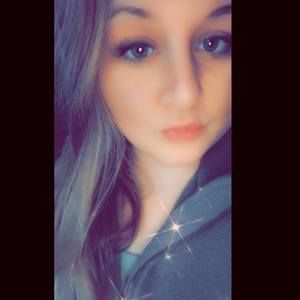 Meet your Posher, Elise